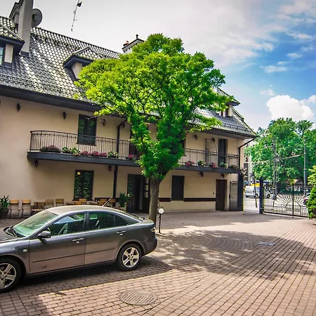 Otel Nobilton