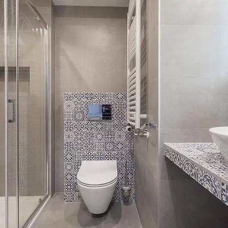 Modern View Of Planty Park Appartement