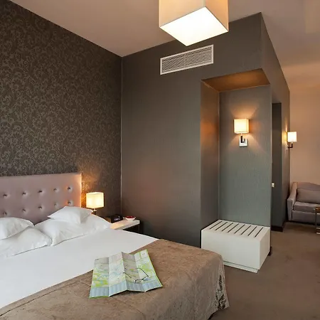 Unicus Old Town - Destigo Hotel 4*