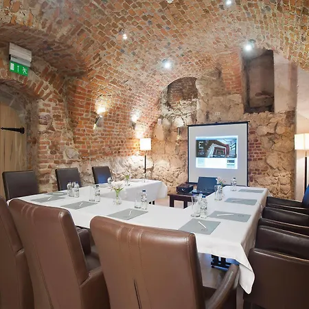 Unicus Old Town - Destigo 4*