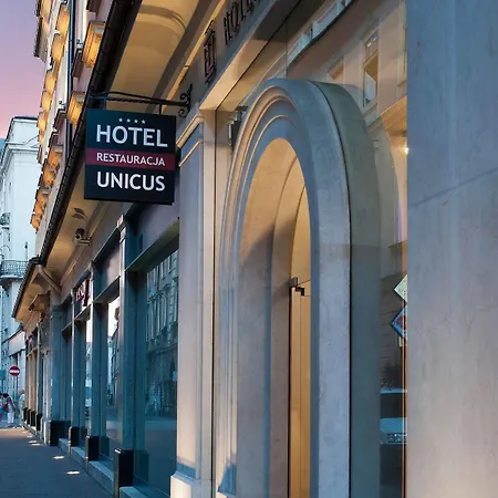 Hotel Unicus Old Town - Destigo