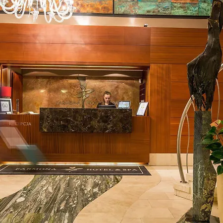 Farmona Business & Otel Krakow