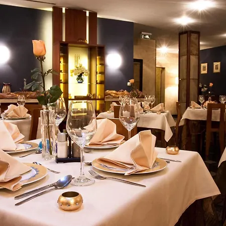 Classic Hotel 3*
