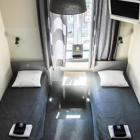 Aparthotel Kadetus 2* Krakow