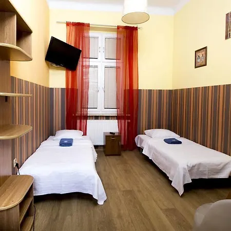 Aparthotel Kadetus 2*