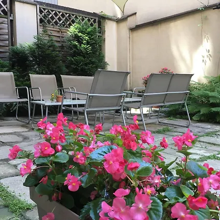Apart Otel Maria 2*