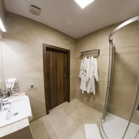 No.23 Aparthotel 4*