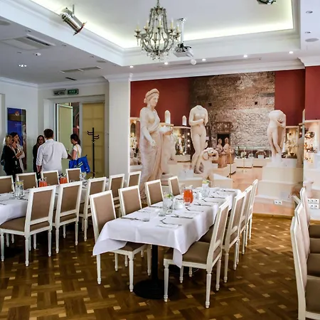 Polski Pod Bialym Orlem 5* Krakow