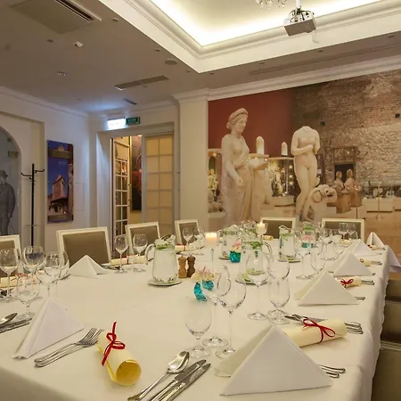 Polski Pod Bialym Orlem Hotel