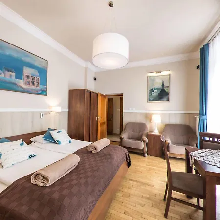 Kajzer Apart Otel