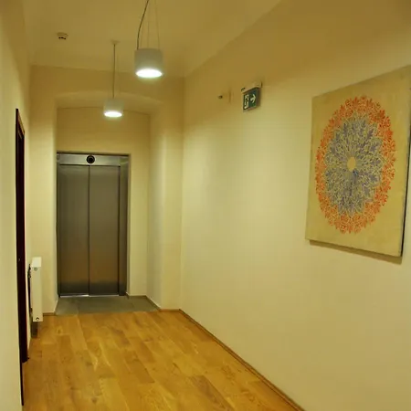 Santi Hotel