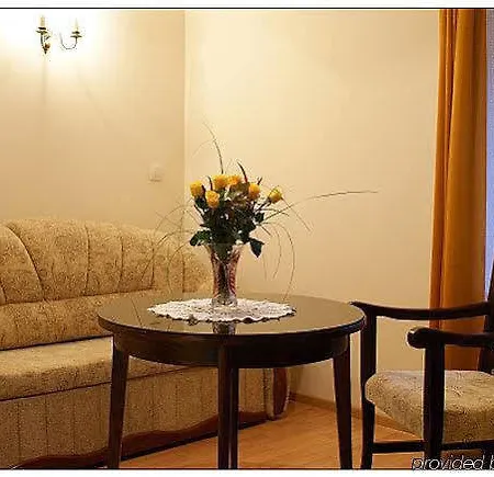 Camea Aparthotel 3*