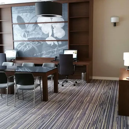 Hampton By Hilton