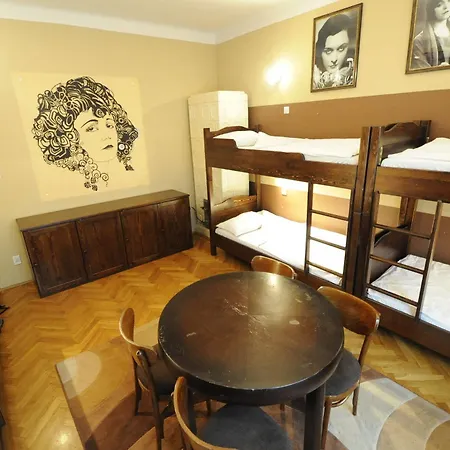 Deco Hostel