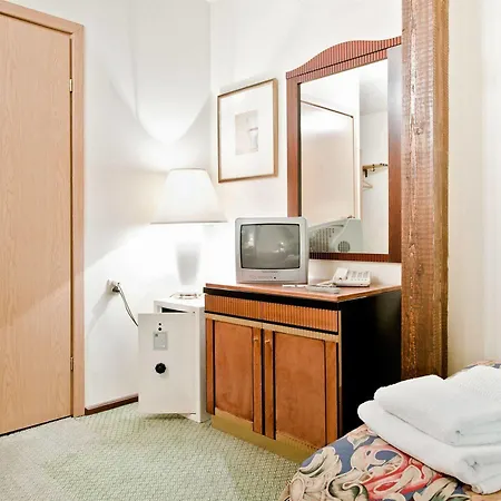Miodosytnia Hotel apartamentowy 3*