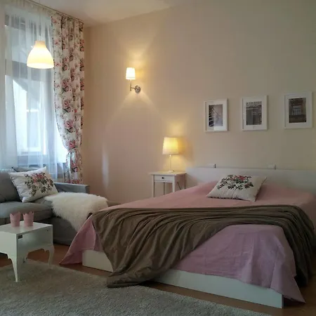 Hotel Apartwawel 5*