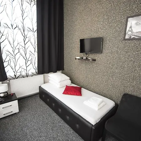 Dunajewski Hotel apartamentowy 3*