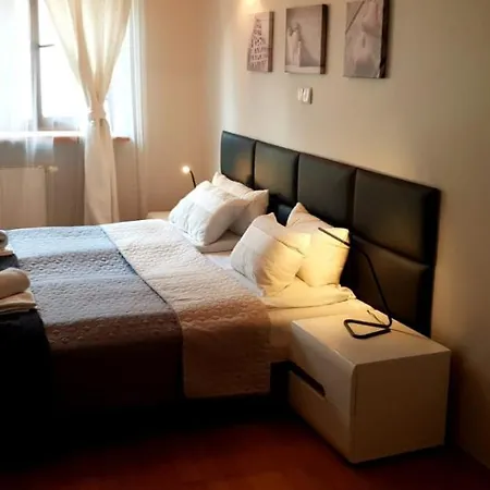 Aparthotel Old