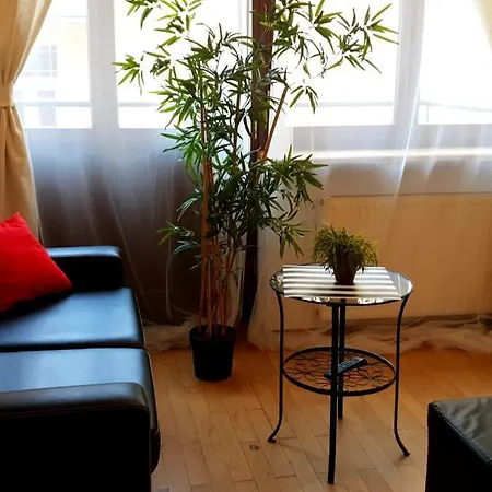 Aparthotel Old 2*