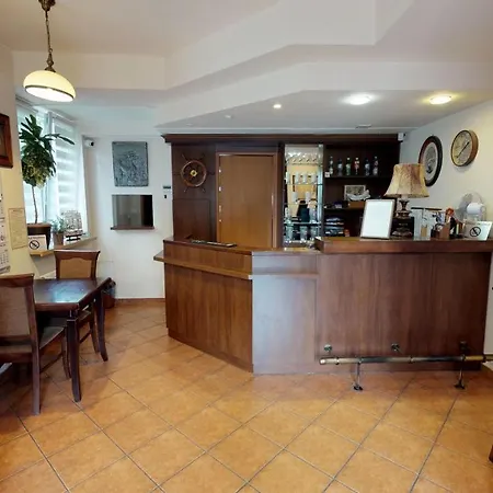 Czarna Perla Motel 2*