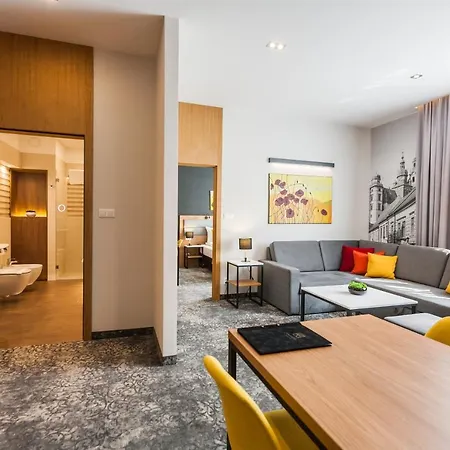 K4 Aparthotel