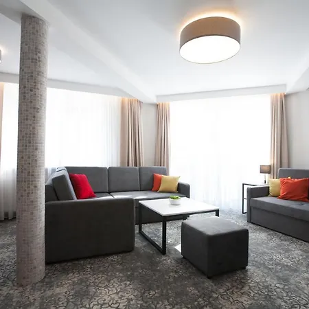 K4 Aparthotel
