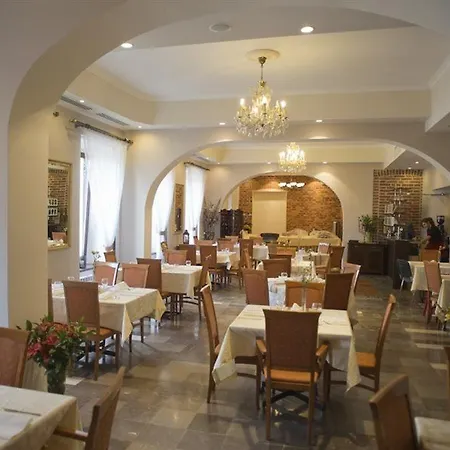 Polonia Hotel