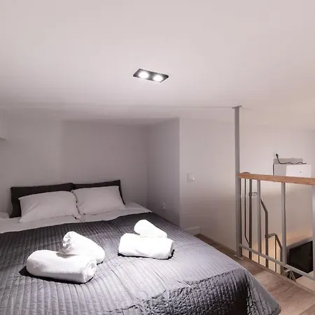 Dietla 99 - Ideal Location - In The Heart Of 3*