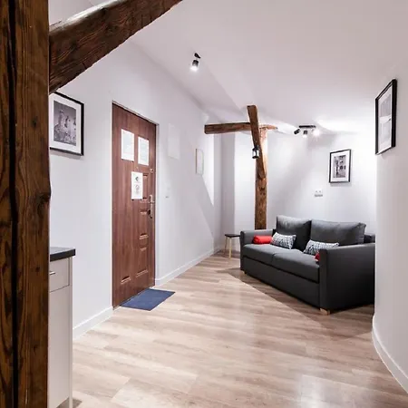 Apart Otel Dietla 99 - Ideal Location - In The Heart Of