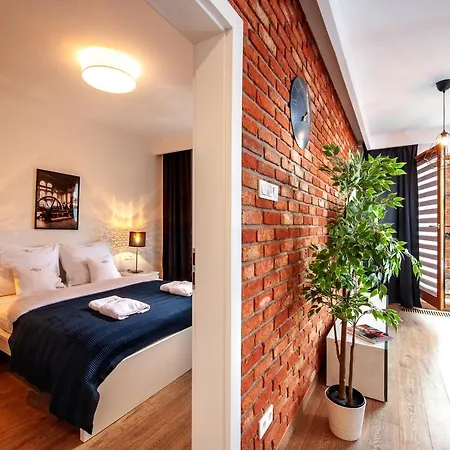 Browar Lubicz Aparthotel 2*