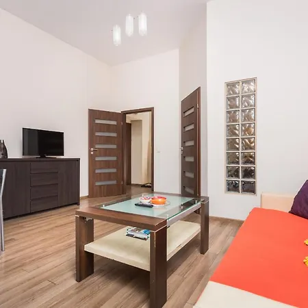 Luxor Apartamento *
