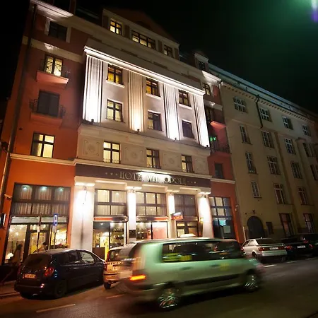 Wielopole 3*