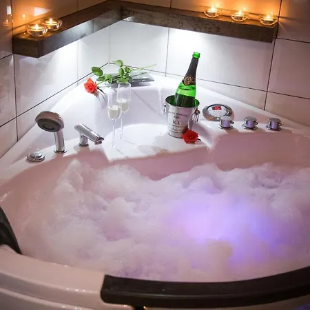 Apartament Skowronia Apartment