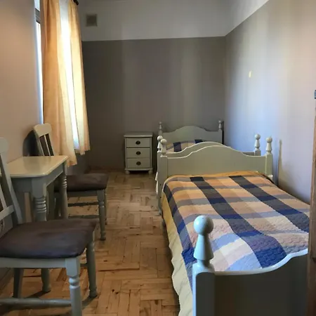 Batory Annex Hotel