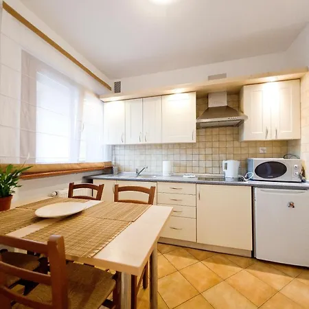 Verona Apartment *