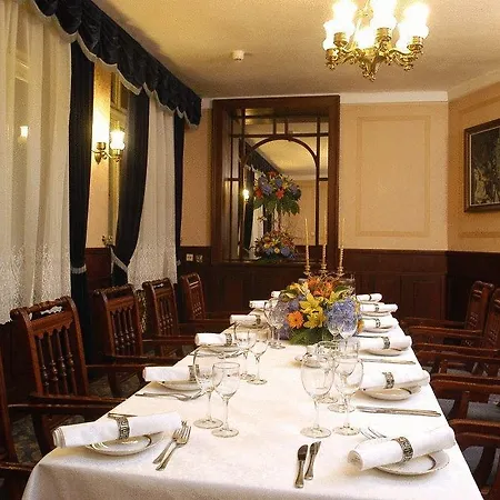 H15 Francuski Old Town - Destigo Krakow