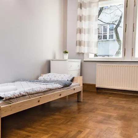 Krakowskie Klimaty Hostel *
