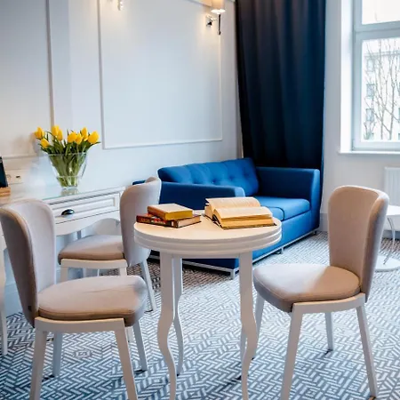Amber Design Apart Otel 4*