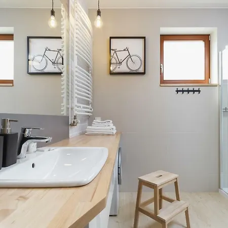 Harmonica Trynitarska By Renters Apartment *