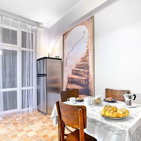 Appartement Luxury Retro Apartment, Center, Wifi *