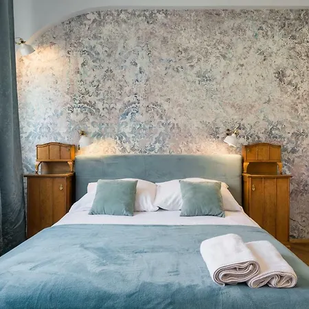 Apartment Bonjour Apart Old Town