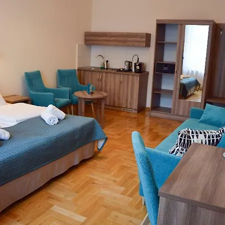 Aparthotel Kosmopolita 3*
