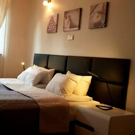 Old Aparthotel Krakov