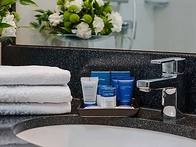 Otel Crown Piast &