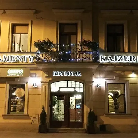 Kajzer Apart Otel 2*