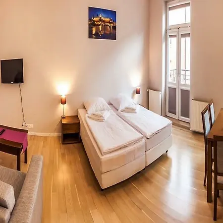 Emaus Apart Otel