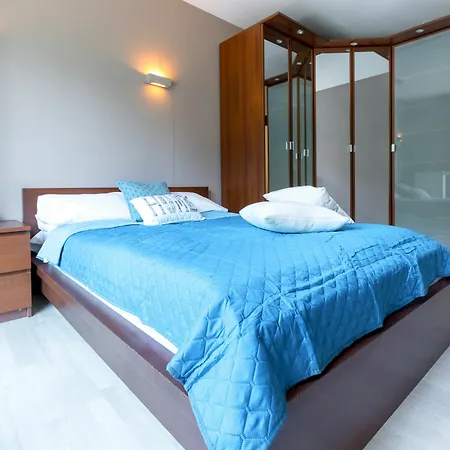 Friendhouse - Center Apartman