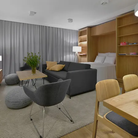 Stradonia Serviced Aparthotel