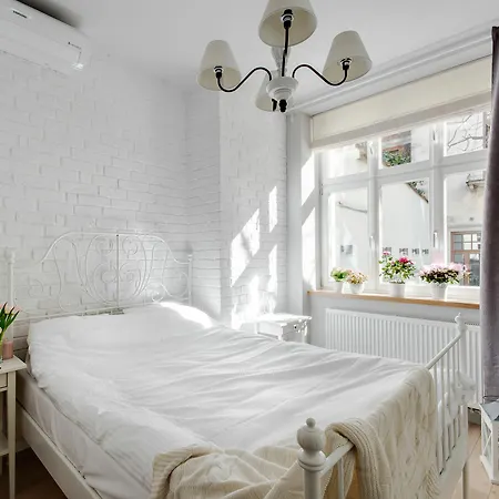 Too-good 4* Krakow