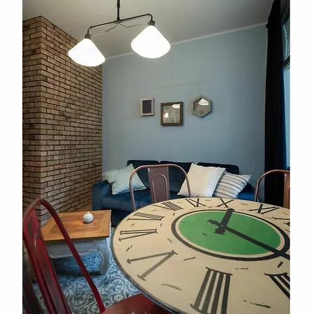 Aparthotel Too-good 4*
